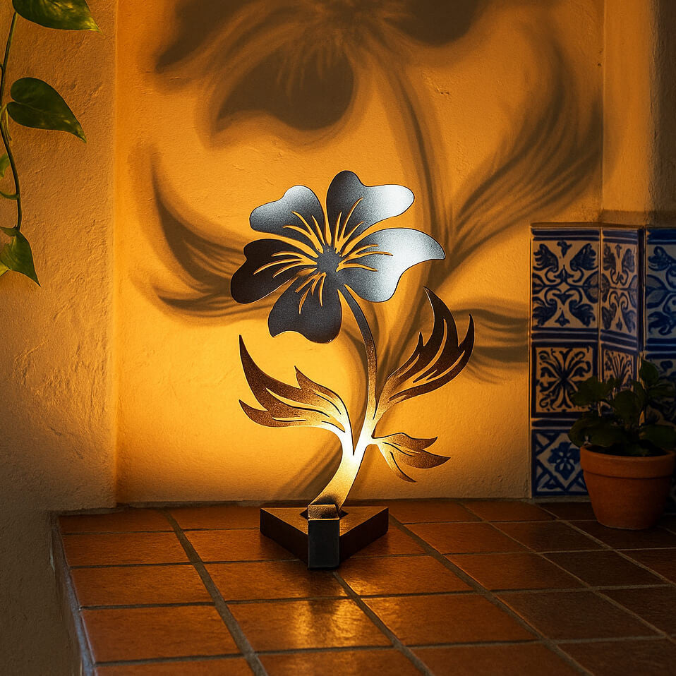 Dancing Petal Light