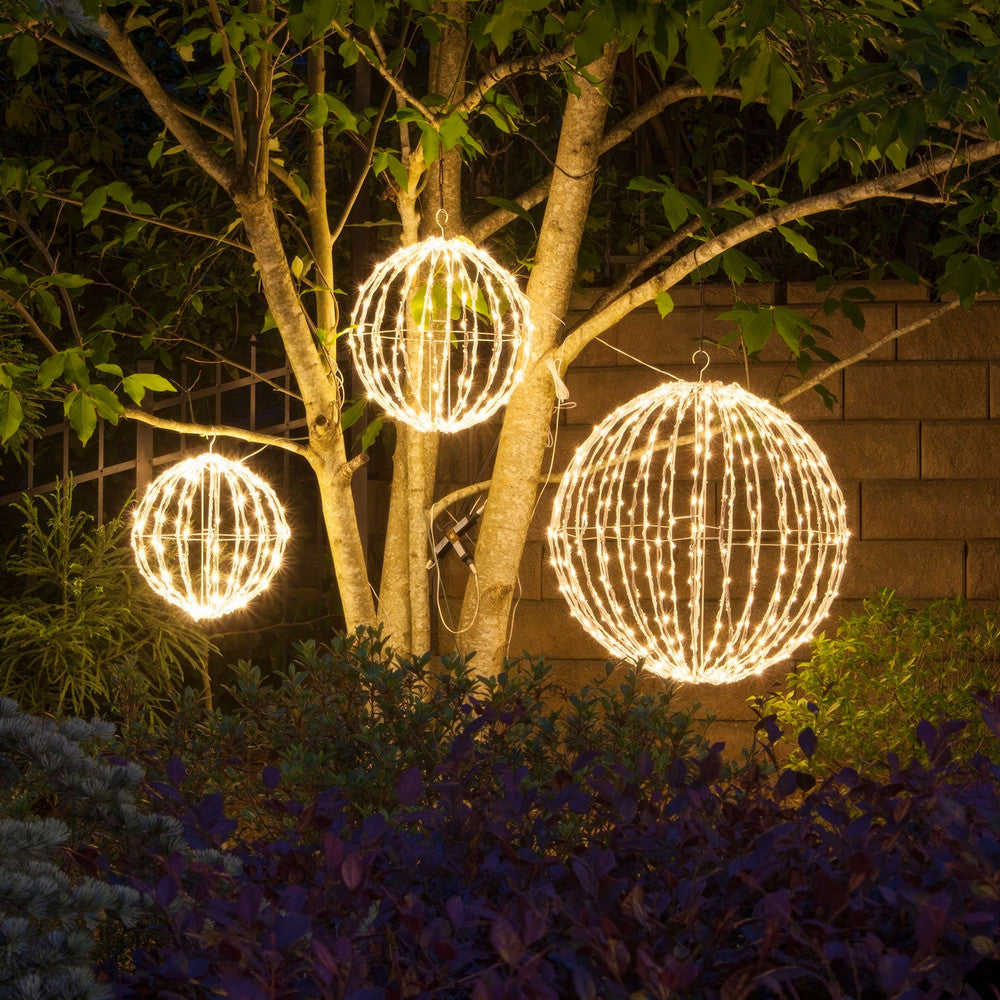 Golden Glimmer Ball