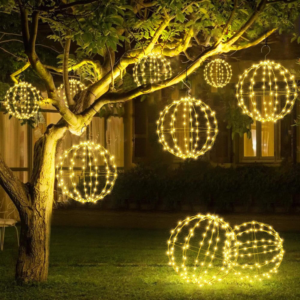 Golden Glimmer Ball