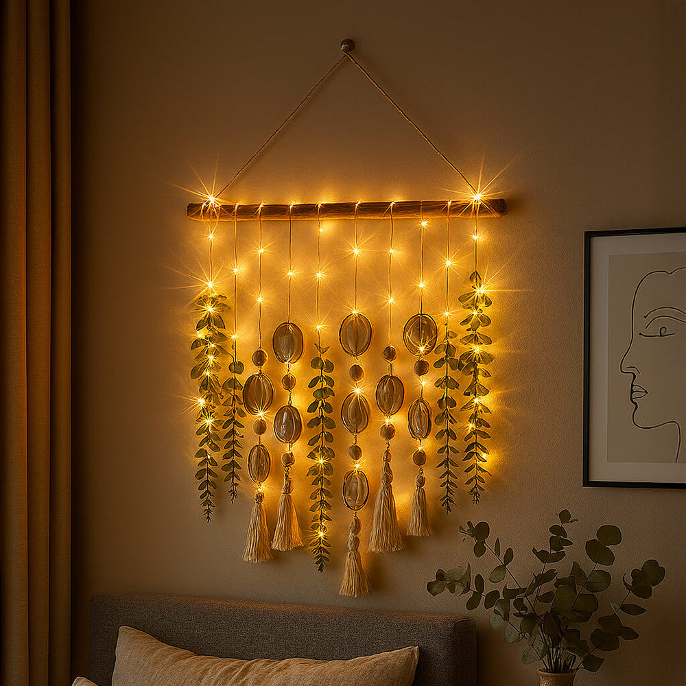 Twinkling Tassel Light